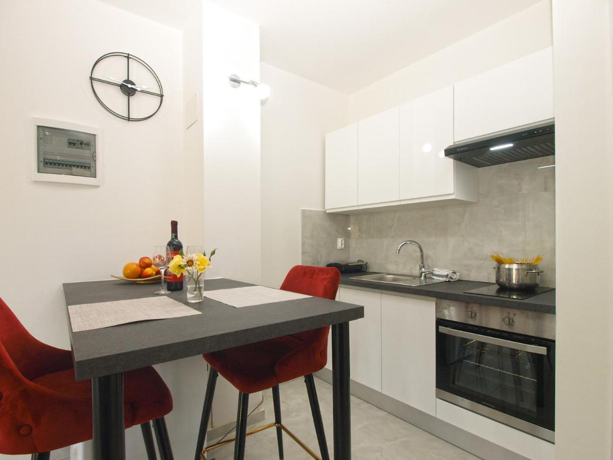 Apartment Florinda 2091 Pula Exterior foto