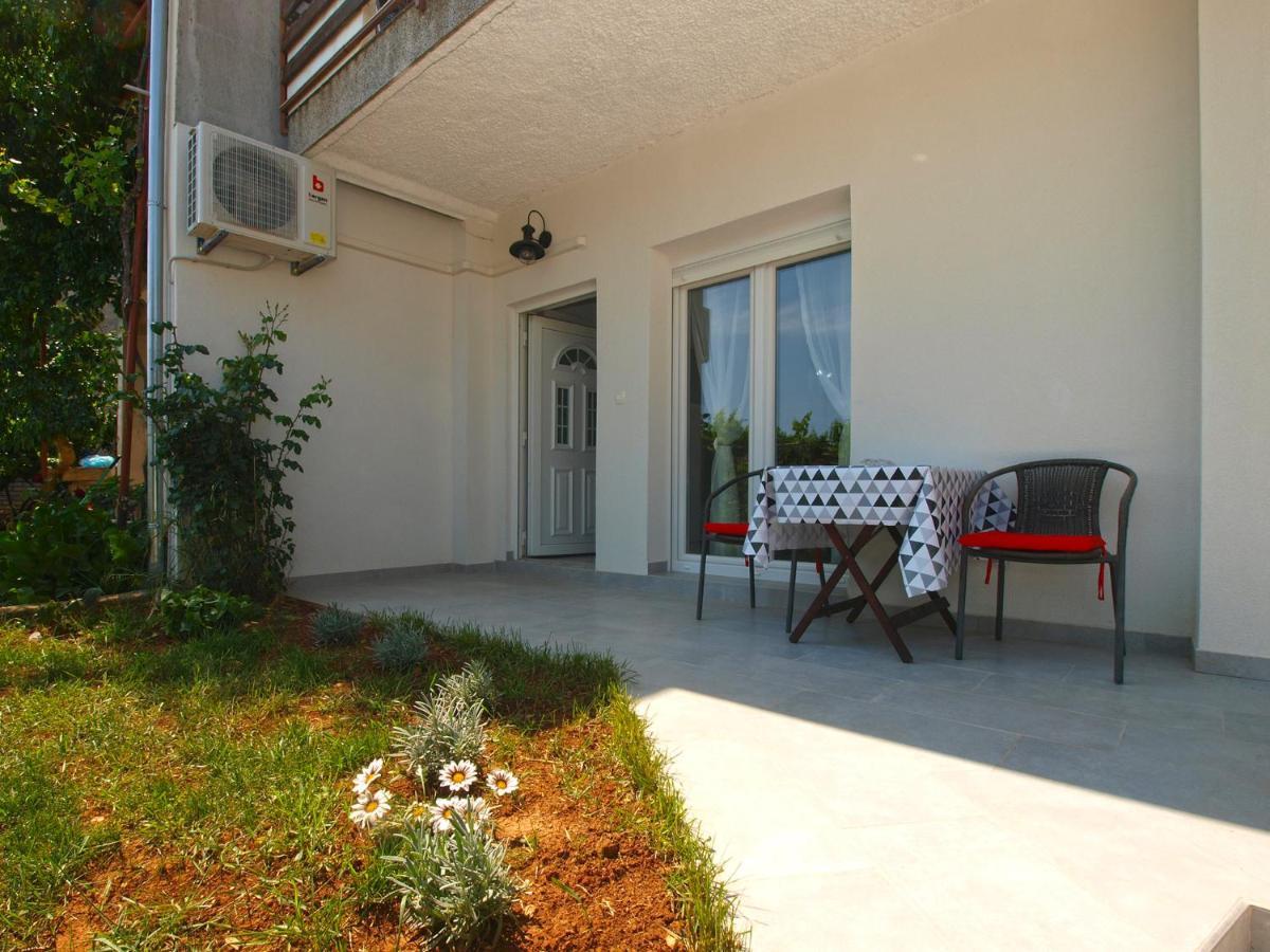 Apartment Florinda 2091 Pula Exterior foto